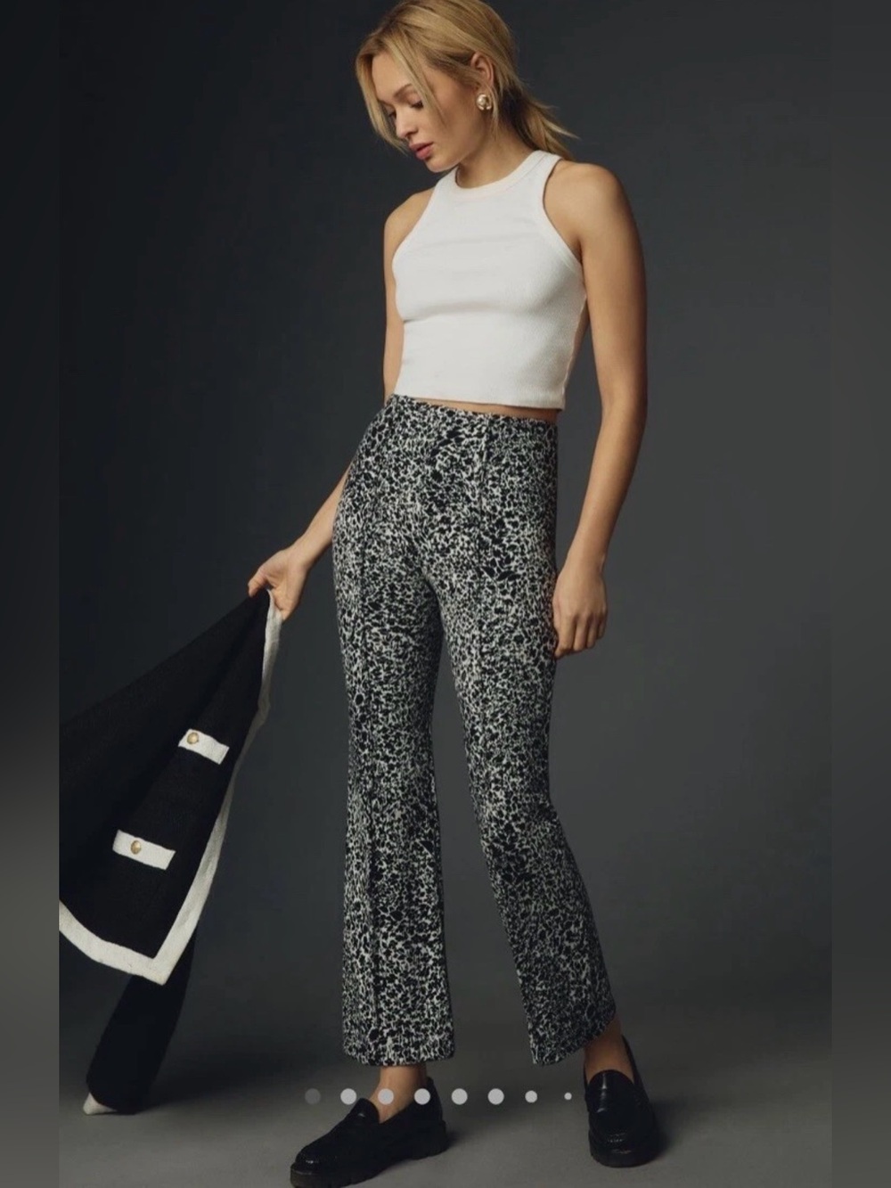 NWT Anthropologie The Margot Kick-Flare Cropped Pants by Maeve L B&W Floral